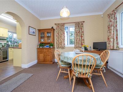 Breakfast Room
